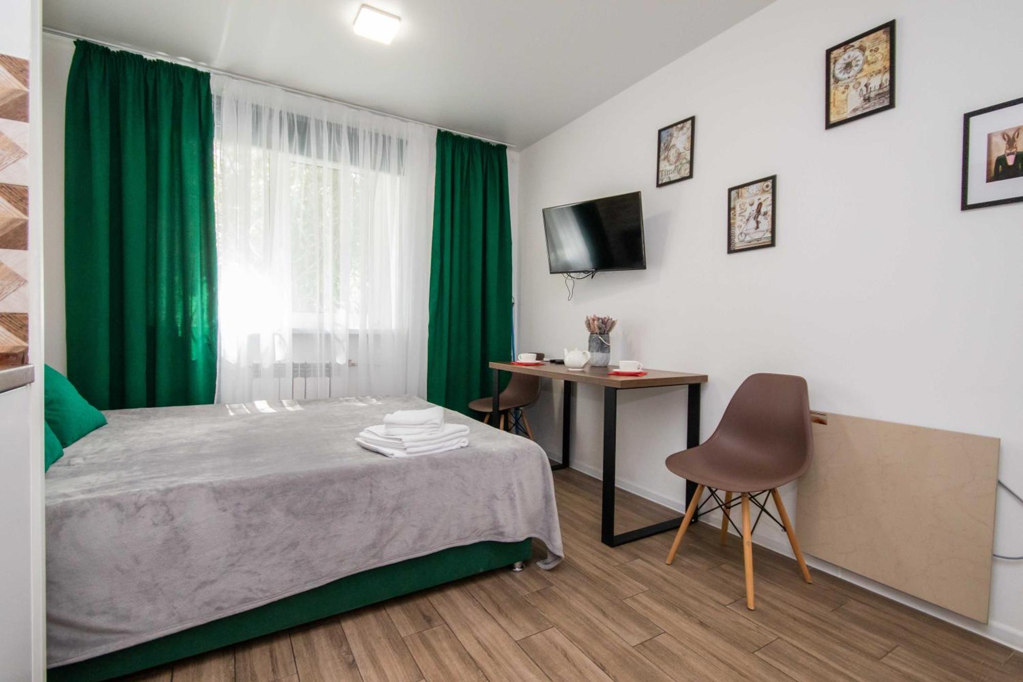 Стильні апартаменти-студіо на Подолі поруч з метро  Modern Apartments on Podol near metro station  Kyiv MF Экстерьер фото