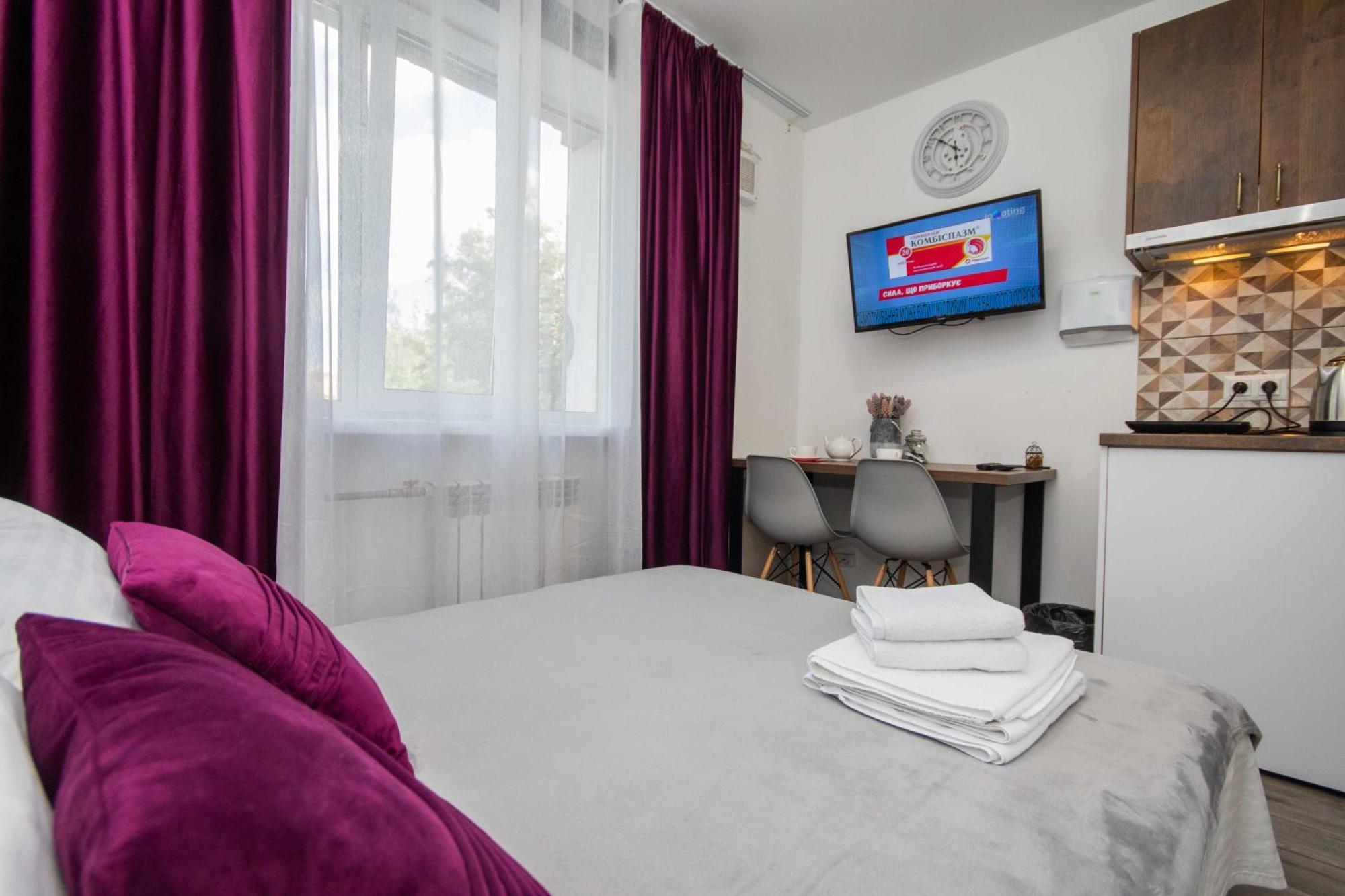 Стильні апартаменти-студіо на Подолі поруч з метро  Modern Apartments on Podol near metro station  Kyiv MF Номер фото