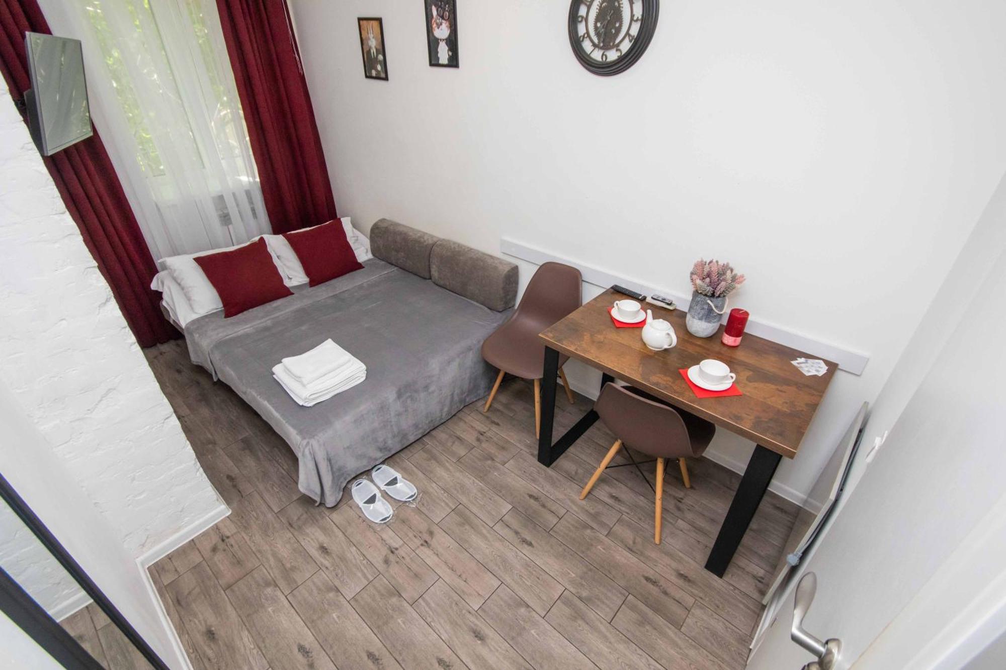 Стильні апартаменти-студіо на Подолі поруч з метро  Modern Apartments on Podol near metro station  Kyiv MF Экстерьер фото